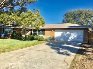 10326 Gardenia Ln, Port Richey, FL 34668