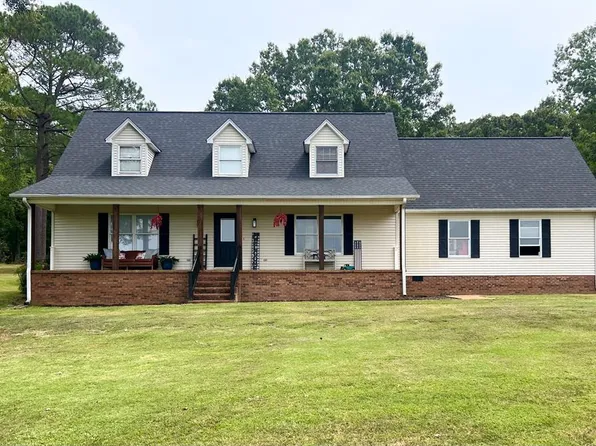 595 Mount Zion Church Rd, Huntingdon, TN 38344