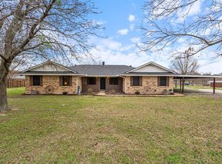 190 Davis Rd, Seagoville, TX 75159