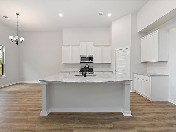 13511 Caldwell Street - Reagan - Kitchen