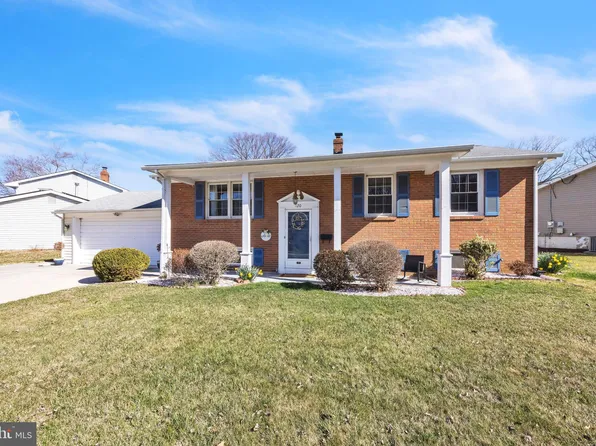 120 Marta Dr, Newark, DE 19711