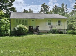 403 Cherry Ridge Rd, Highland Lakes, NJ 07422