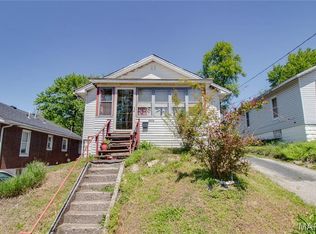 2612 Yager Ave, Alton, IL 62002