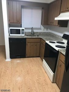 29 Overlook Dr #2311, Clinton, NJ, 08809