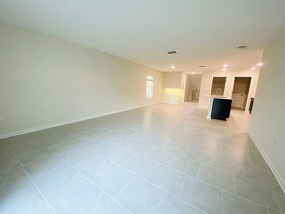 5th image of 4343 Sunny Creek Pl