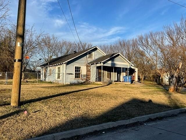 2nd image of 4301 Kirby St