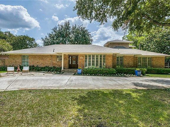 3rd image of 5314 Preston Haven Dr