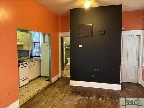 5th image of 412 E Duffy Street