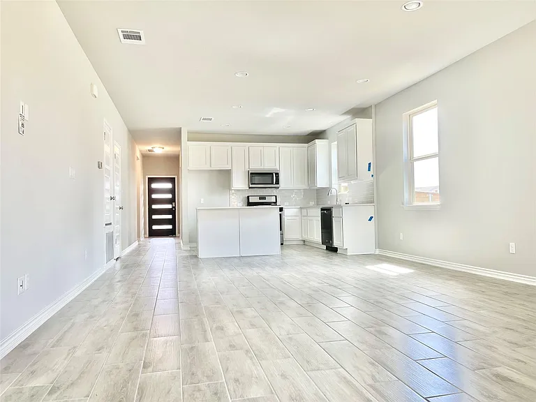2929 Sage Ranch Dr — Photo 6