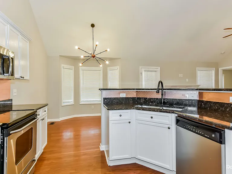 3201 Grace Crest Point — Photo 2