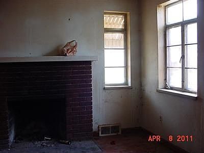 2nd image of 4579 Channing Ln