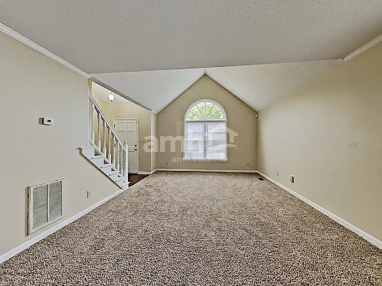 1300 Summit Point Ln — Photo 7