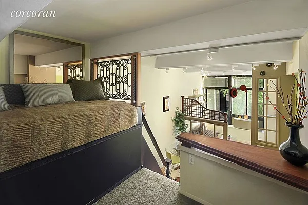 Rented by Corcoran | media 44