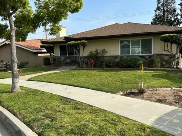 1642 W Brookdale Pl, Fullerton, CA 92833