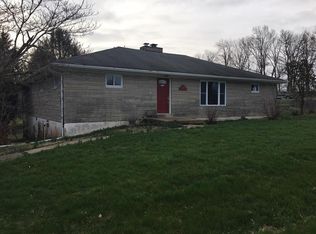 3022 Classic Dr, Maysville, KY 41056