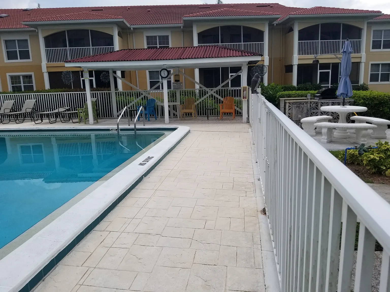 2 bed, 998 sqft, $1,550 — Photo 2