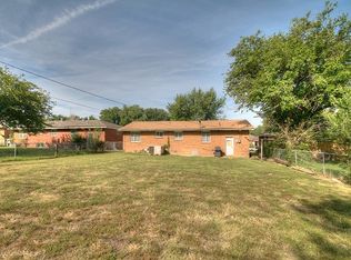 568 SE Wilshire Ave, Bartlesville, OK 74006