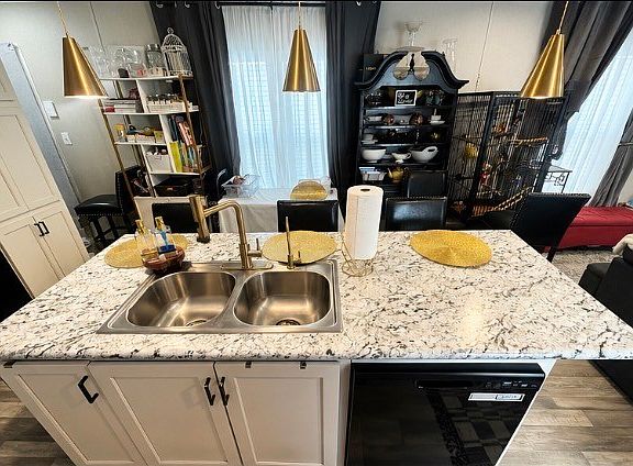 4th image of 1800 Oak Grove Rd E #38
