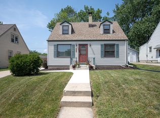 3411 N 97th St, Milwaukee, WI 53222