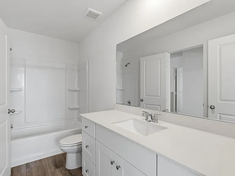 15052 Ronan Dr — Photo 19