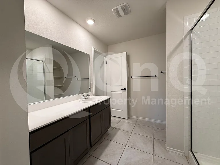 14697 Valley Trl — Photo 32