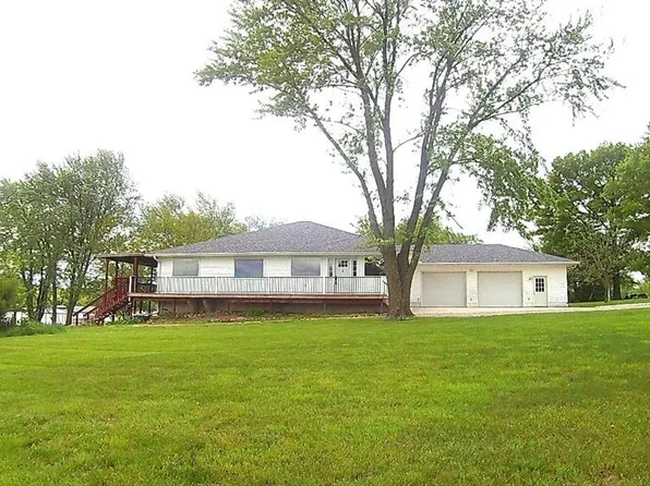 980 Lake Viking Ter, Altamont, MO 64620