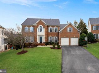 43279 Thaddeus Ln, Leesburg, VA 20176