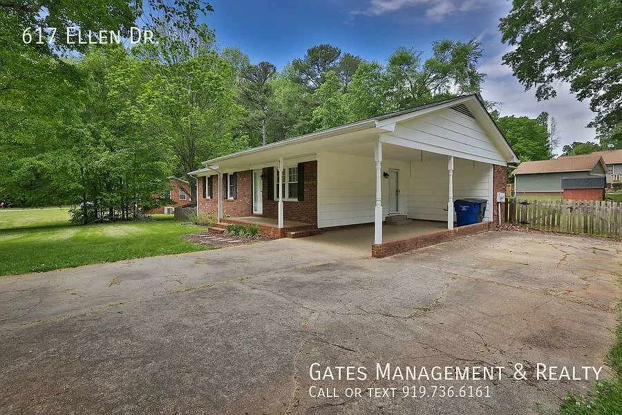 Updated Brick Ranch in Gibsonville — Photo 1