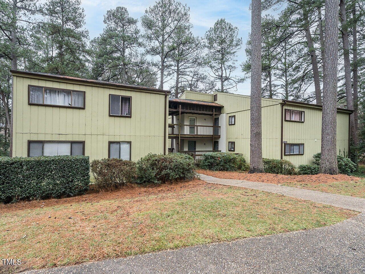 516 Pine Ridge Pl #516, Raleigh, NC 27609 | Zillow