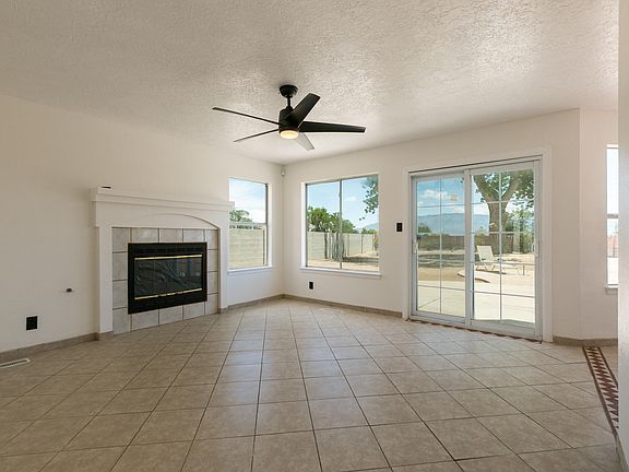 5th image of 6716 Mesa Antigua Pl NW