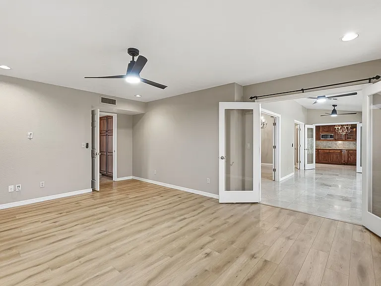 8125 E Lippizan Trl — Photo 27
