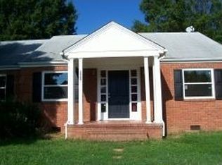 300B N 3rd Ave, Mayodan, NC 27027