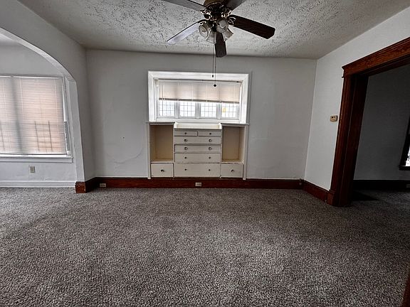 3rd image of 1451 E 110th St