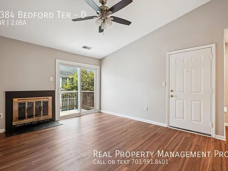 5384 Bedford Ter #D — Photo 3