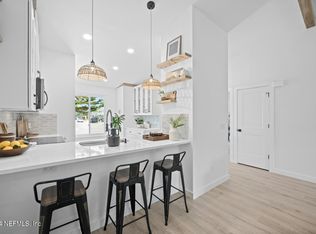 354 Aquatic Dr, Atlantic Beach, FL 32233