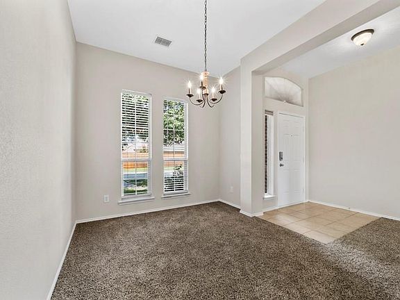 4th image of 7352 Seawood Dr