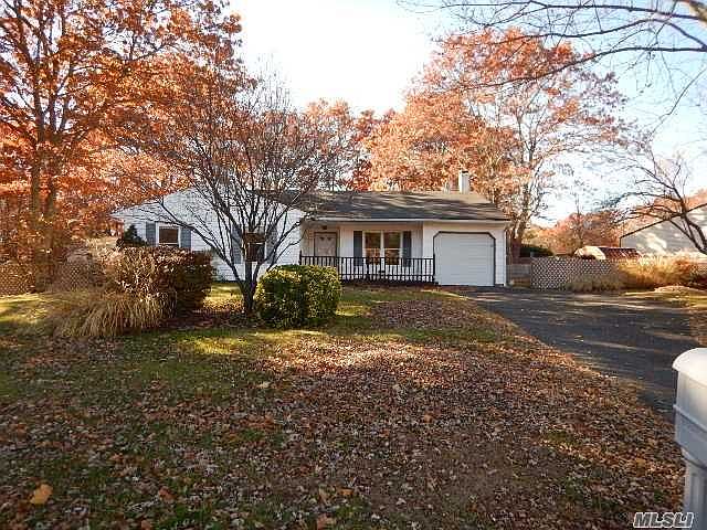 1st image of 16 Timber Trail Ln