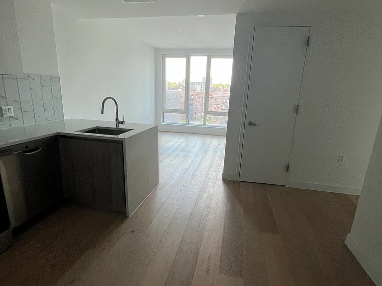 148-33 90th Ave #806 — Photo 9