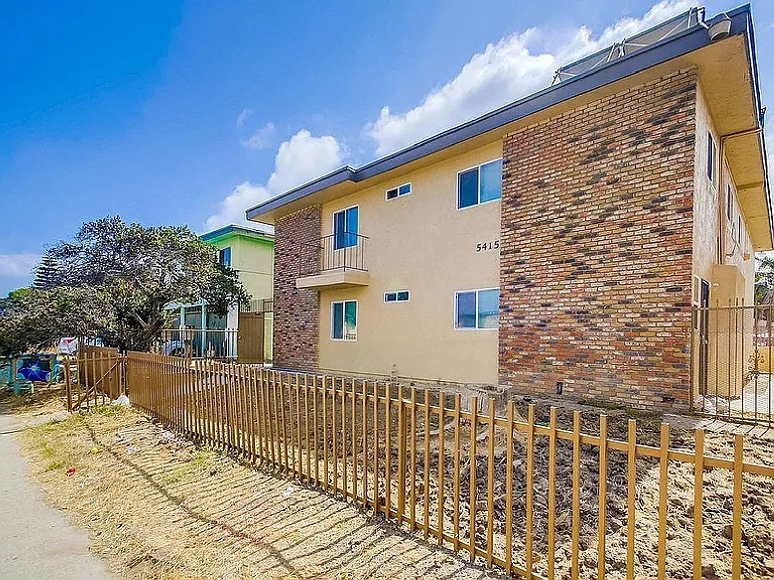 5415 Imperial Ave — Photo 1
