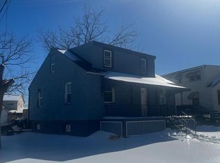 200 Pinewood Rd, Dundalk, MD 21222