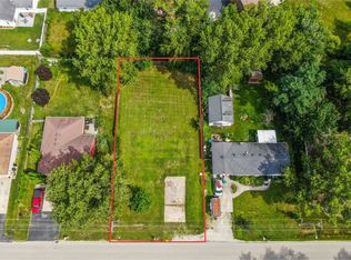 238 E Cermak Rd, Braidwood, IL 60408