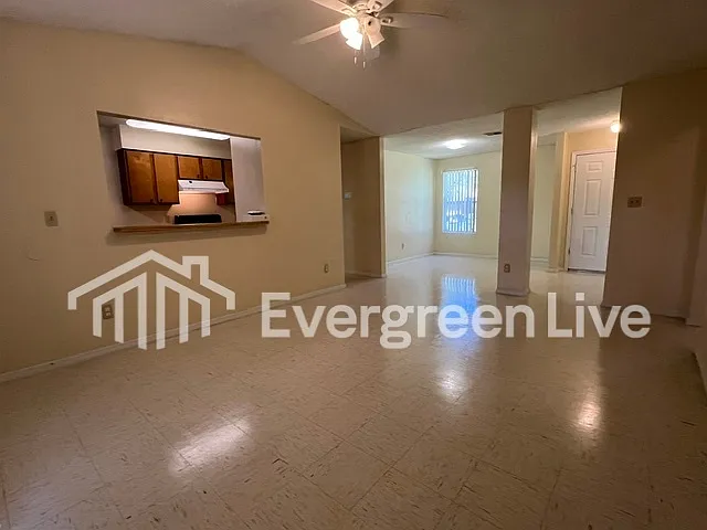 2 bed, 2.0 bath, 1135 sqft, $1,295 — Photo 4