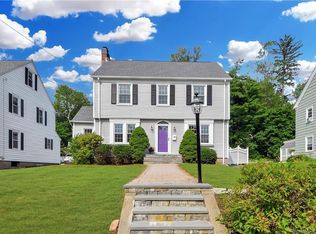 107 Clifton Ave, West Hartford, CT 06107