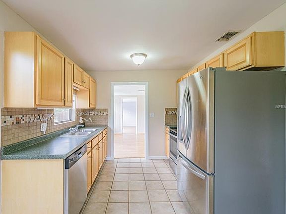 4th image of 4955 Emerson Ave S