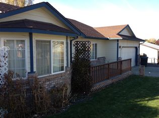 904 Broadview Dr, Grandview, WA 98930