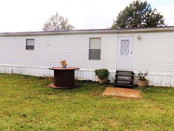 5th image of 8752 County Road 229 S