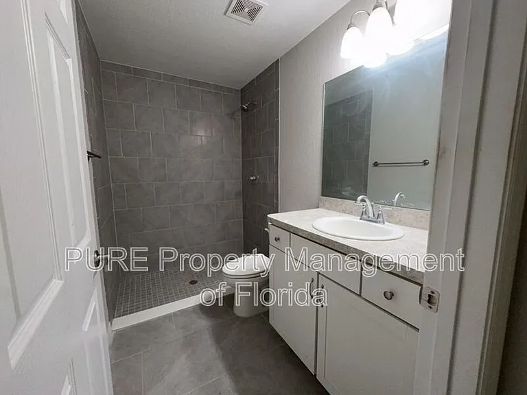 3934 SE 142nd St — Photo 29