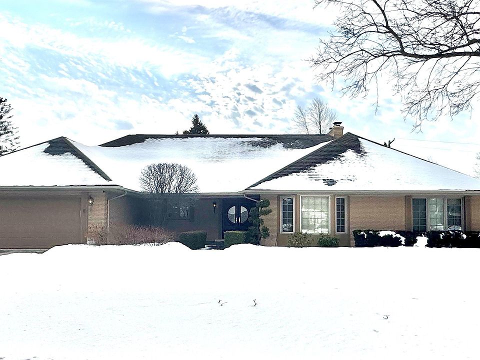 1st image of 45 Moorland Dr