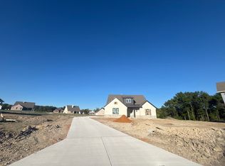 802 Monterrey Cir, Van Alstyne, TX 75495