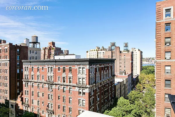 Sold by Corcoran | media 19